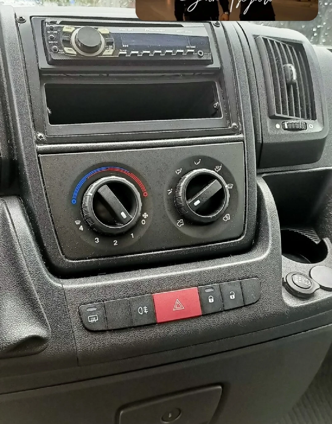 Peugeot Boxer, снимка 8 - Бусове и автобуси - 55385641