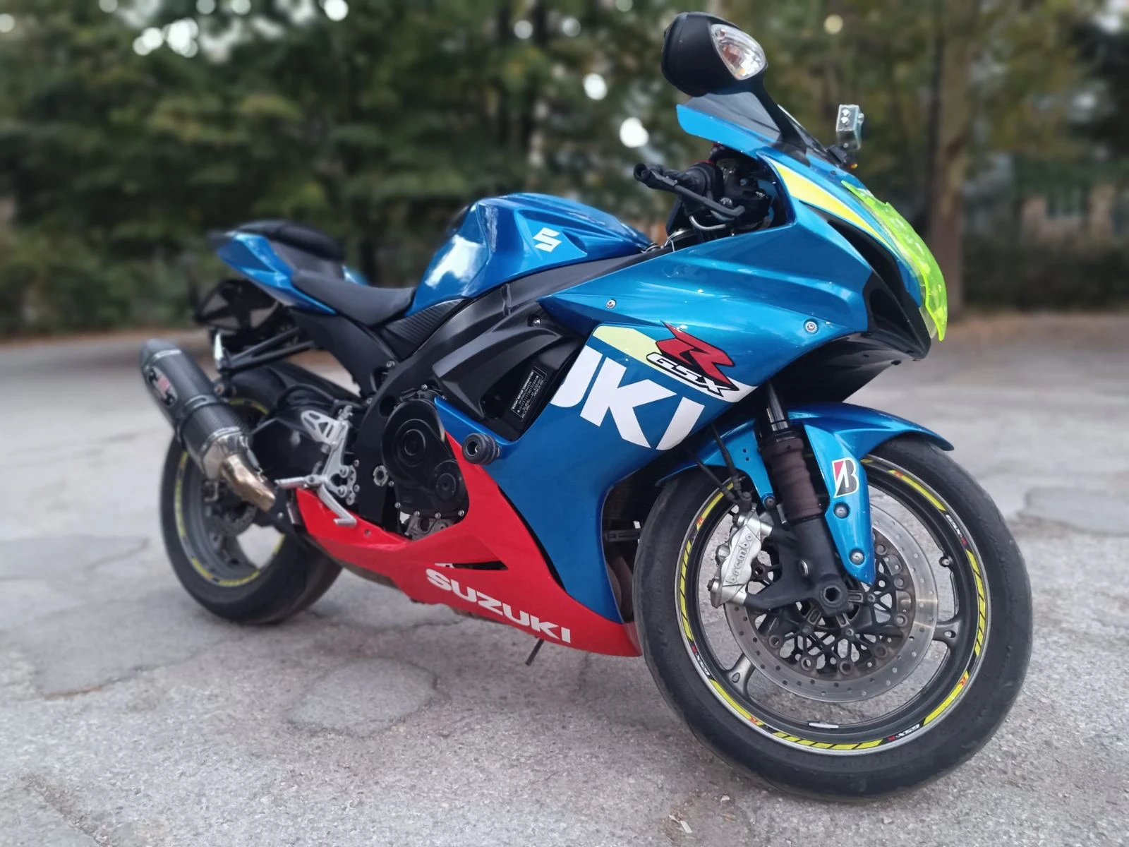 Suzuki Gsxr 600 - изображение 2