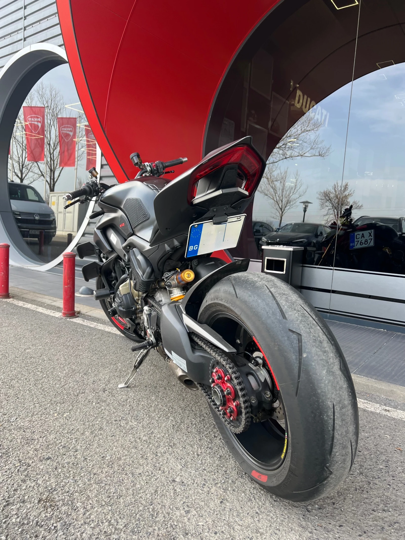 Ducati Streetfighter V4 S  - изображение 2