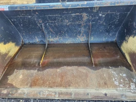 Телескопичен товарач JCB Кофи за телескоп 2.2куб.м., снимка 7