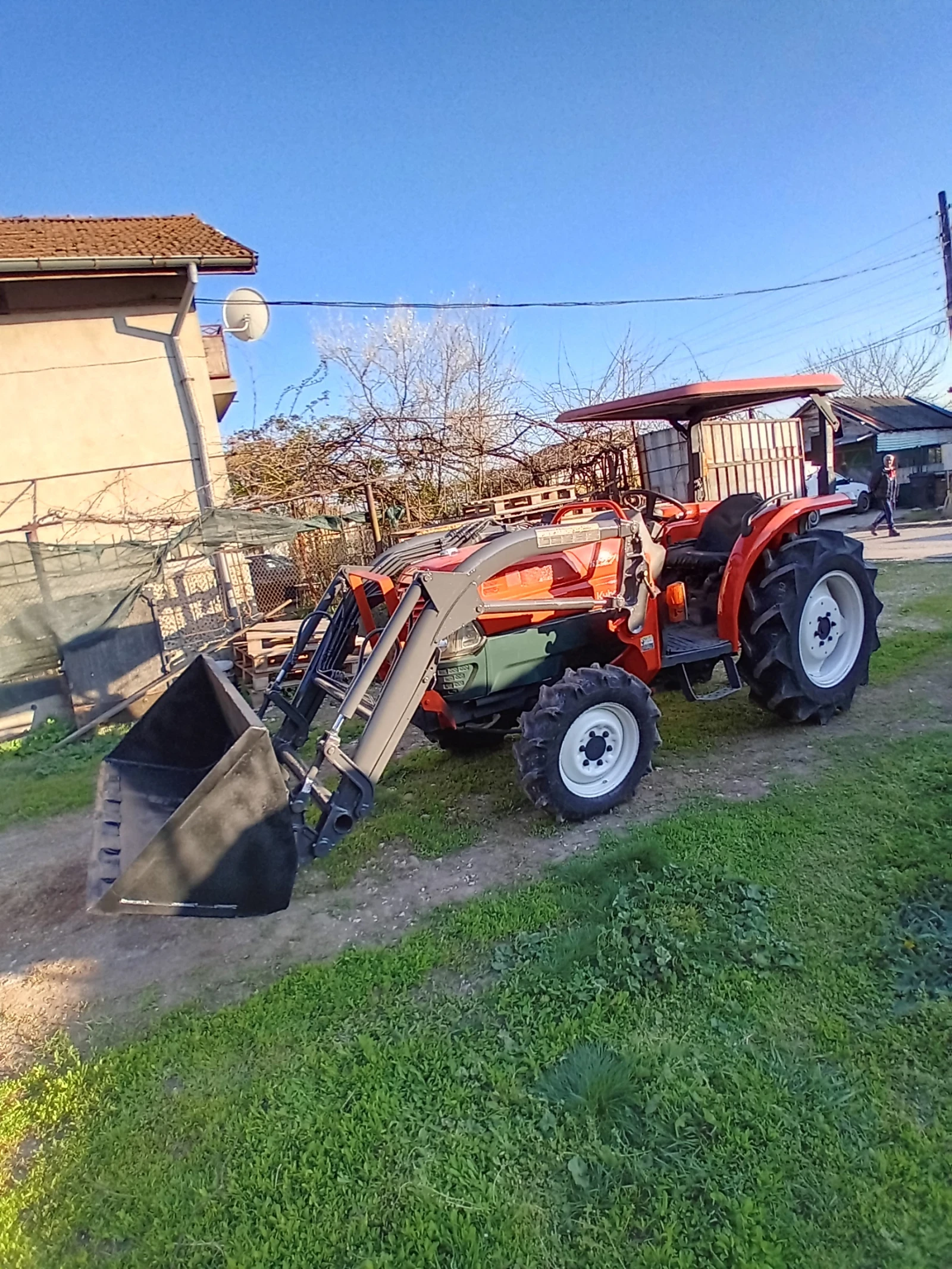 Трактор Kubota KL270D , снимка 1