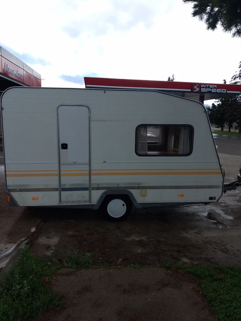 Каравана Knaus 420, снимка 2 - Каравани и кемпери - 53013370