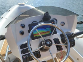 Надуваема лодка Highfield, снимка 4