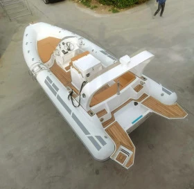 Надуваема лодка Highfield, снимка 12