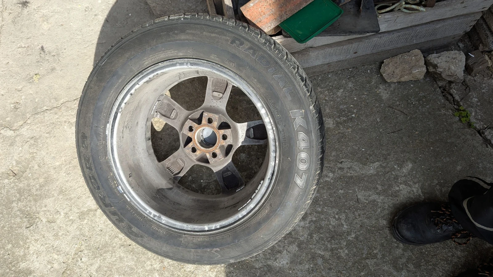���� � ������ 205/60R15 | Mobile.bg � ����������� 3