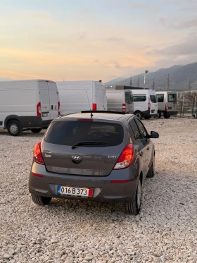 Hyundai I20 1.3 бензин/Автоматик ЛИЗИНГ!, снимка 4