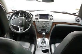 Opel Insignia 2.8  V6 Турбо , снимка 15