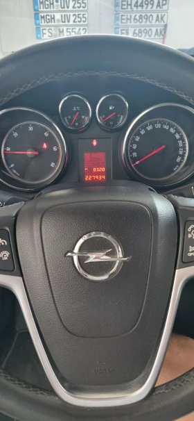 Opel Astra 1.7Cdti, снимка 7