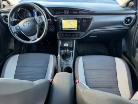 Toyota Auris Facelift-1.2i Turbo 116hp-Navi-Камера -Дистроник, снимка 11