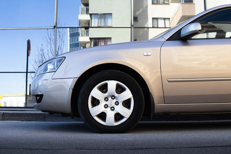 Hyundai Sonata 2.0 CDTI, снимка 11 - Автомобили и джипове - 47166304