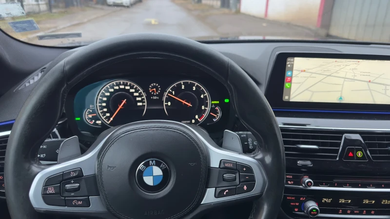 BMW 530, снимка 12 - Автомобили и джипове - 49162876