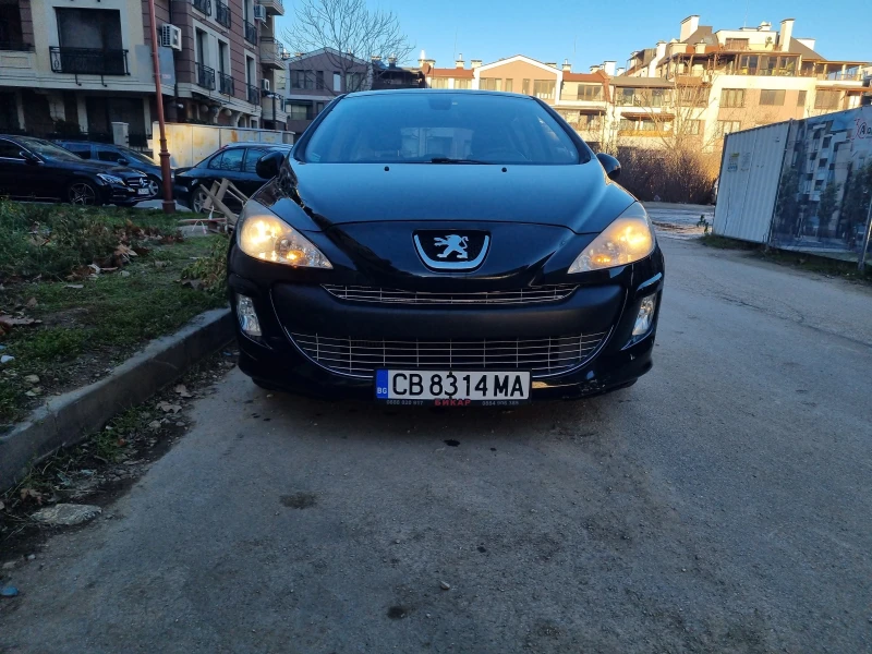 Peugeot 308 1.6 HDI Панорамен покрив, снимка 2 - Автомобили и джипове - 52931795