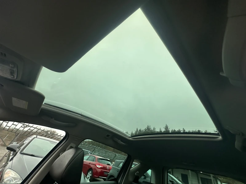 Peugeot 207 OUTDOOR* KOJA* PANORAMA* , снимка 12 - Автомобили и джипове - 53107831