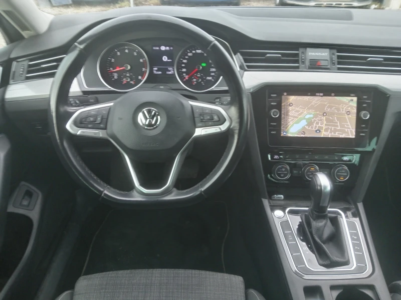 VW Passat 1.5TSI, снимка 12 - Автомобили и джипове - 53416851