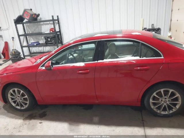 Mercedes-Benz A 220 ПОДГРЕВ* КАМЕРА* КЕЙЛЕС* LANE* ASSIST, снимка 13 - Автомобили и джипове - 53728639