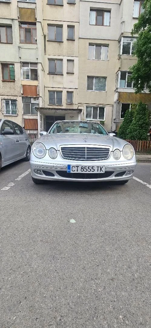 Mercedes-Benz E 270