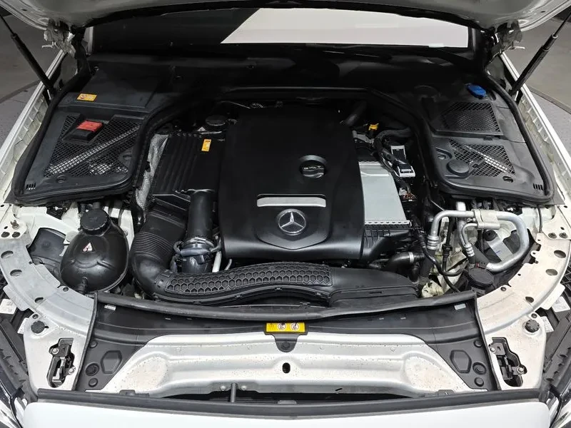 Mercedes-Benz C 200 W205 Avantgarde, снимка 6 - Автомобили и джипове - 55830029