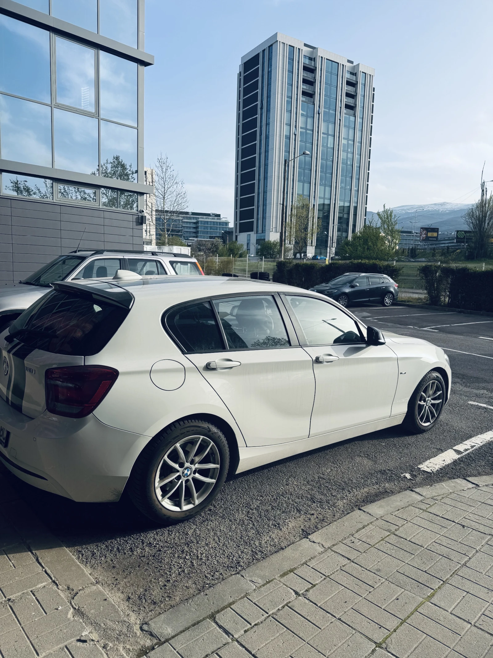 BMW 118 Sport - изображение 6