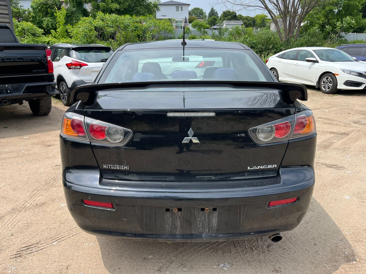 Mitsubishi Lancer * FWD * CARFAX * БЕЗ ПЪРВОНАЧАЛНА ВНОСКА - изображение 4