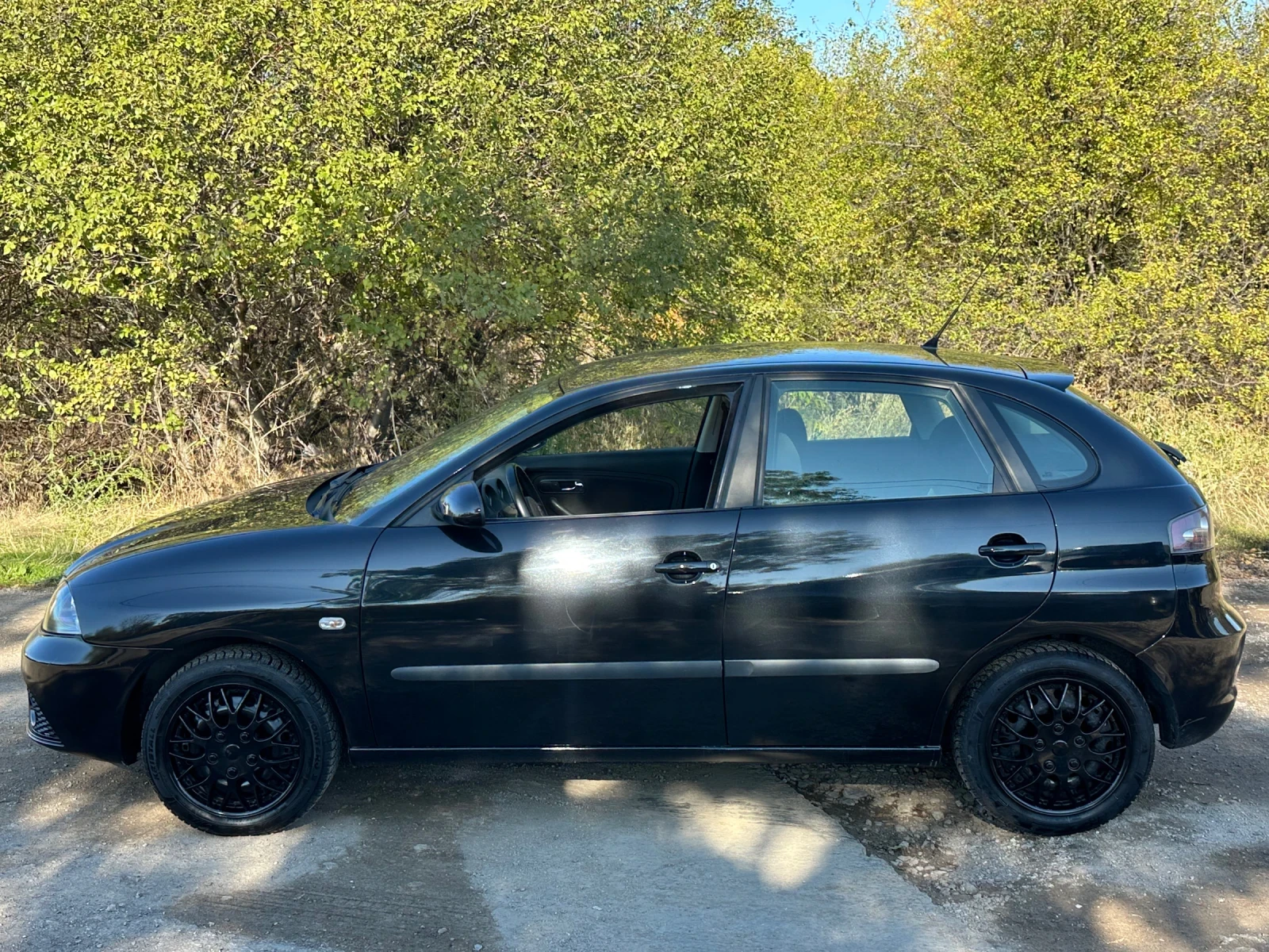 Seat Ibiza 1, 4 Като Нова Сервиз док - изображение 6