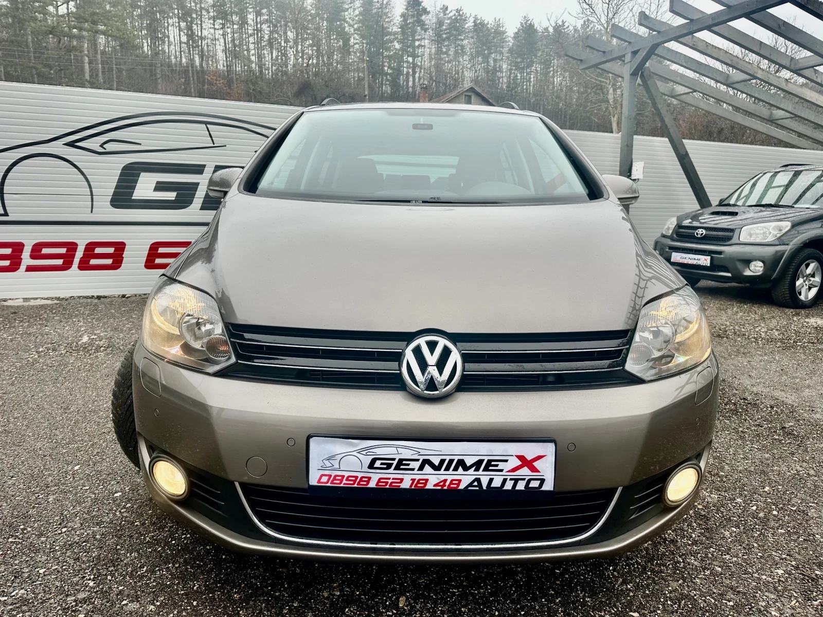 VW Golf Plus 1.2I* AUTOMAT* REALNI KM* UNIKAT*  - изображение 2