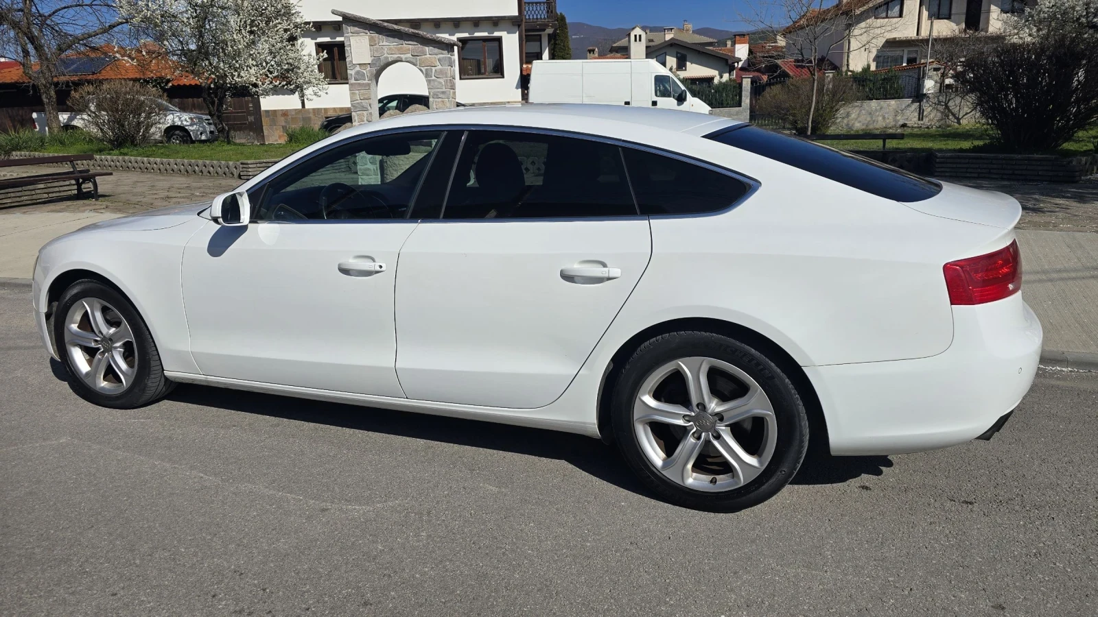 Audi A5, снимка 12 - Автомобили и джипове - 54115074