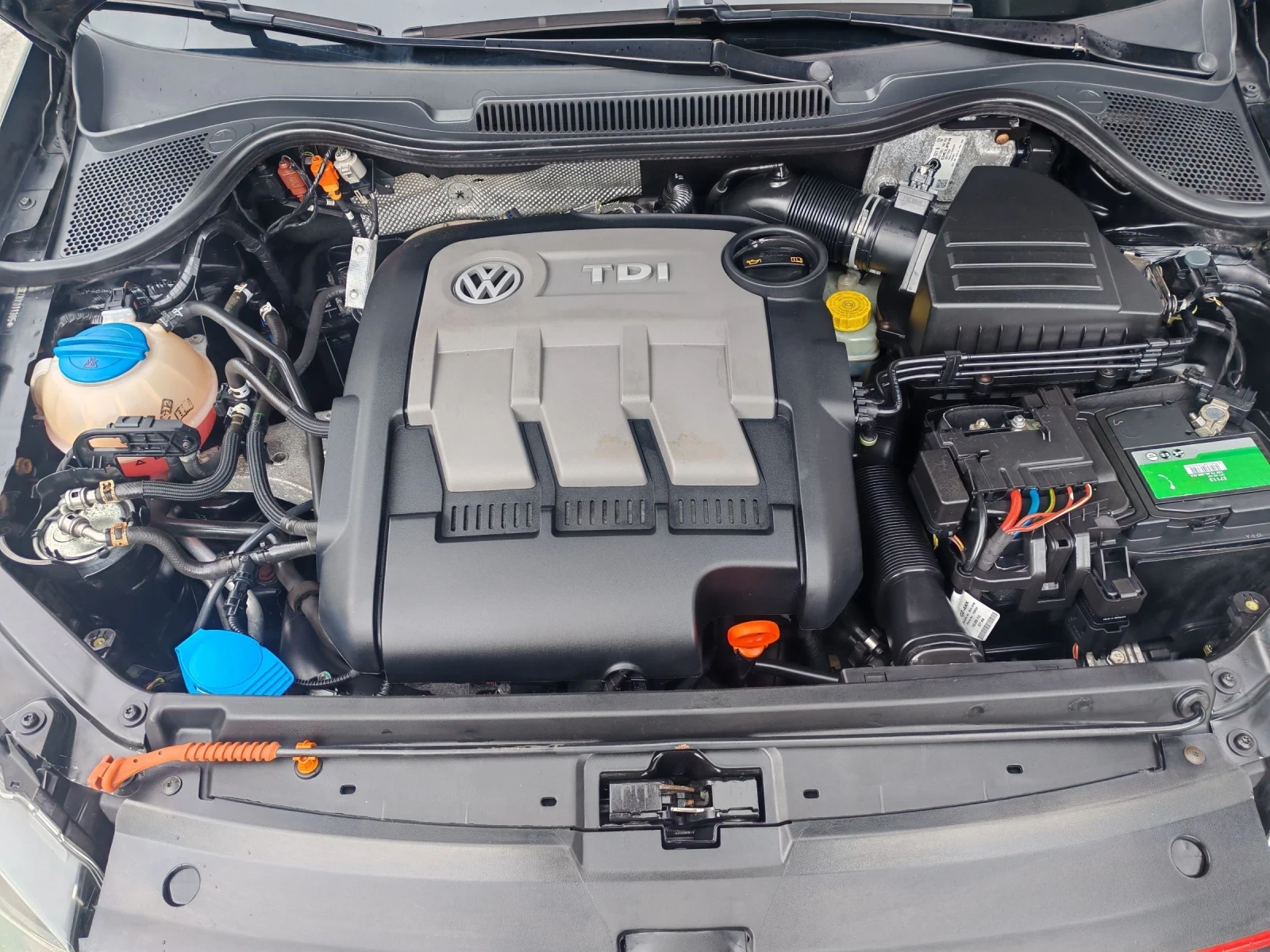 VW Polo 1.2TDI 2010G, снимка 15 - Автомобили и джипове - 54167295