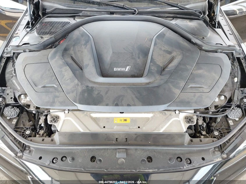 BMW i4 Edrive40, снимка 10 - Автомобили и джипове - 54378656