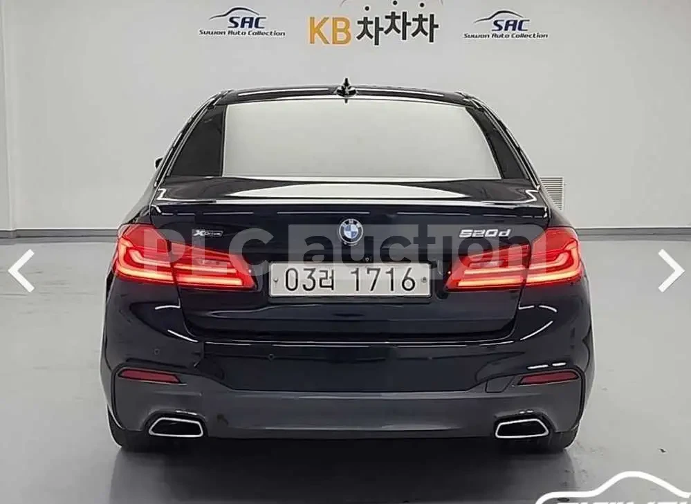 BMW 520 HUD* FULL* M ПАКЕТ* БАКЛАВИЧКИ* ЛИЗИНГ, снимка 4 - Автомобили и джипове - 54630585