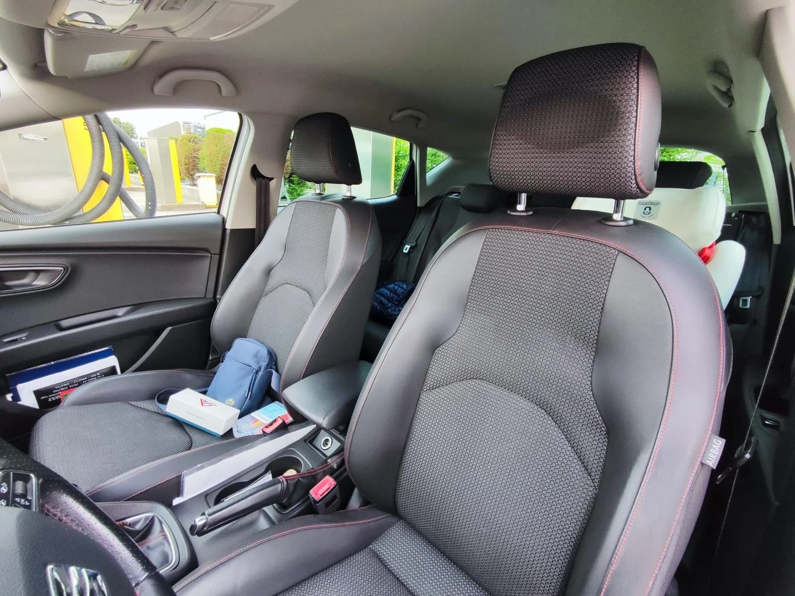 Seat Leon 2.0 TDI FR, снимка 10 - Автомобили и джипове - 54646210