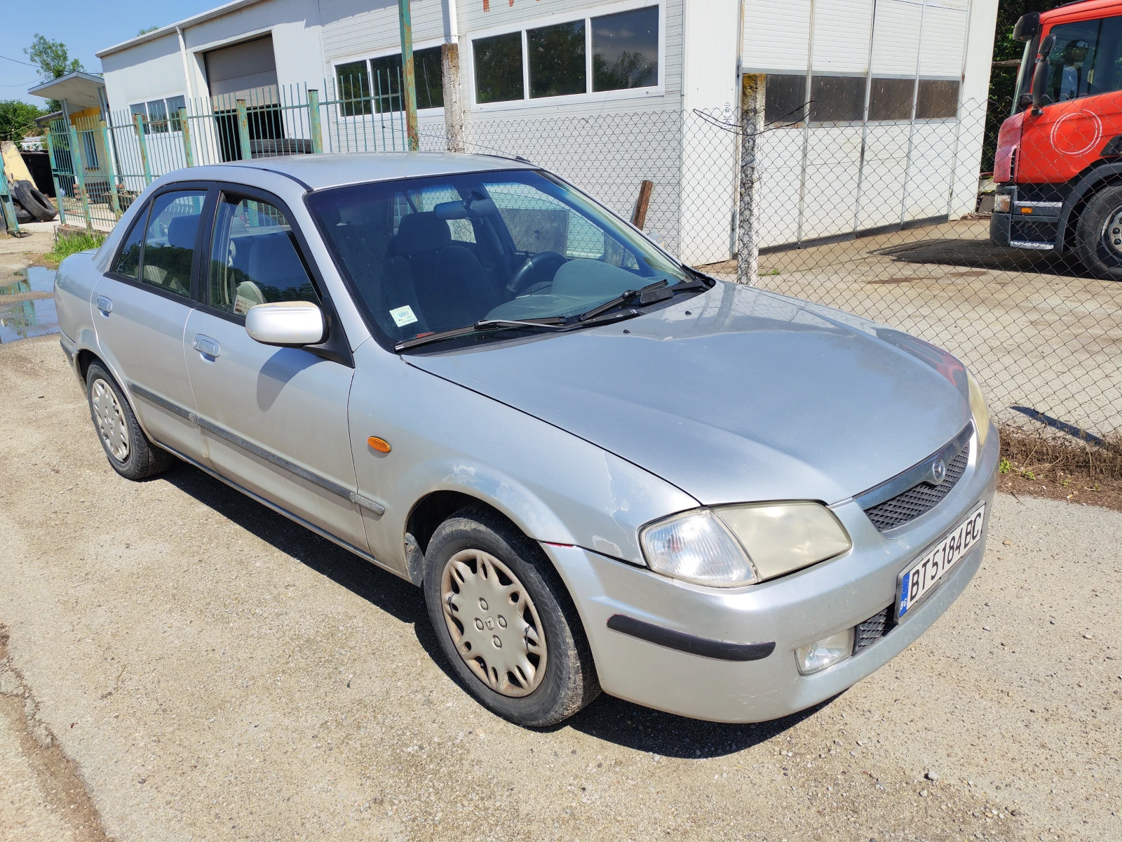 Mazda 323 DITD, снимка 2 - Автомобили и джипове - 54666520