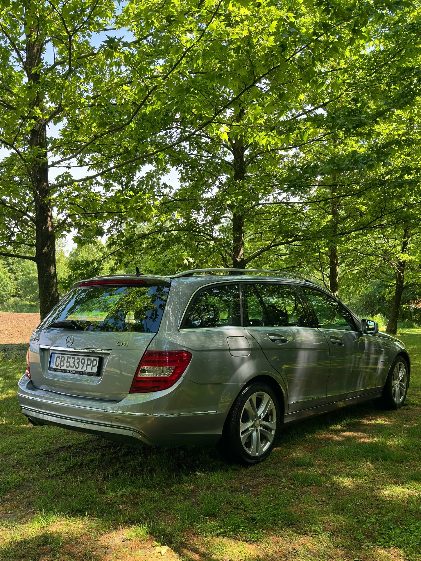 Mercedes-Benz C 220, снимка 5 - Автомобили и джипове - 54768988