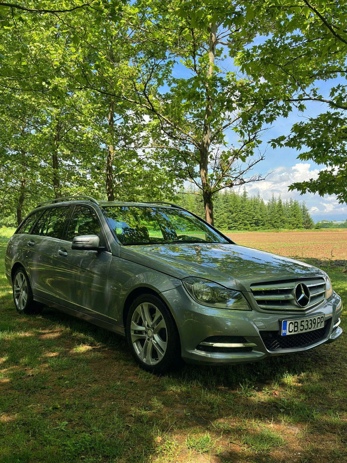 Mercedes-Benz C 220, снимка 2 - Автомобили и джипове - 54768988