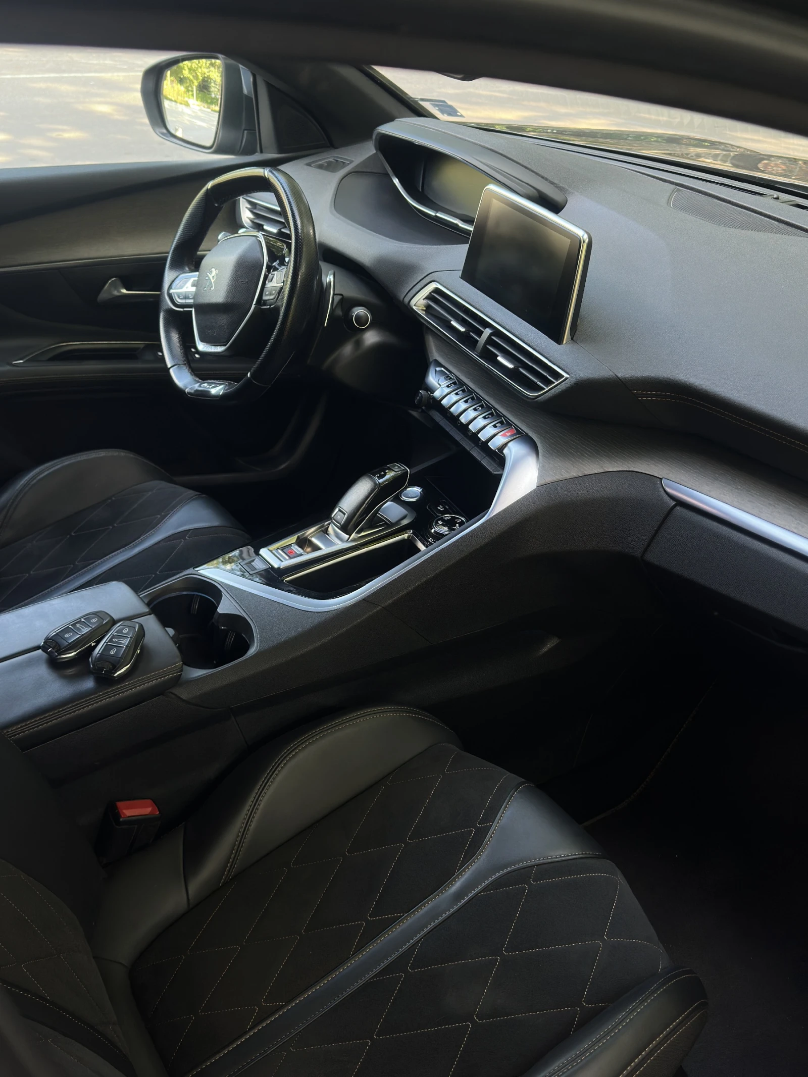 Peugeot 3008 2.0HDI GT, снимка 8 - Автомобили и джипове - 54990705