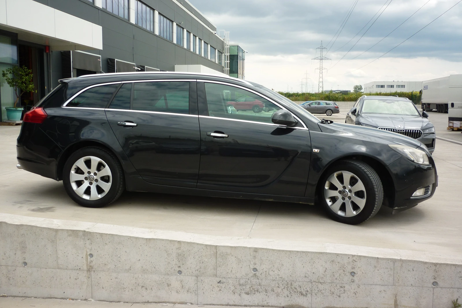Opel Insignia 2.8  V6 Турбо , снимка 6 - Автомобили и джипове - 55414701