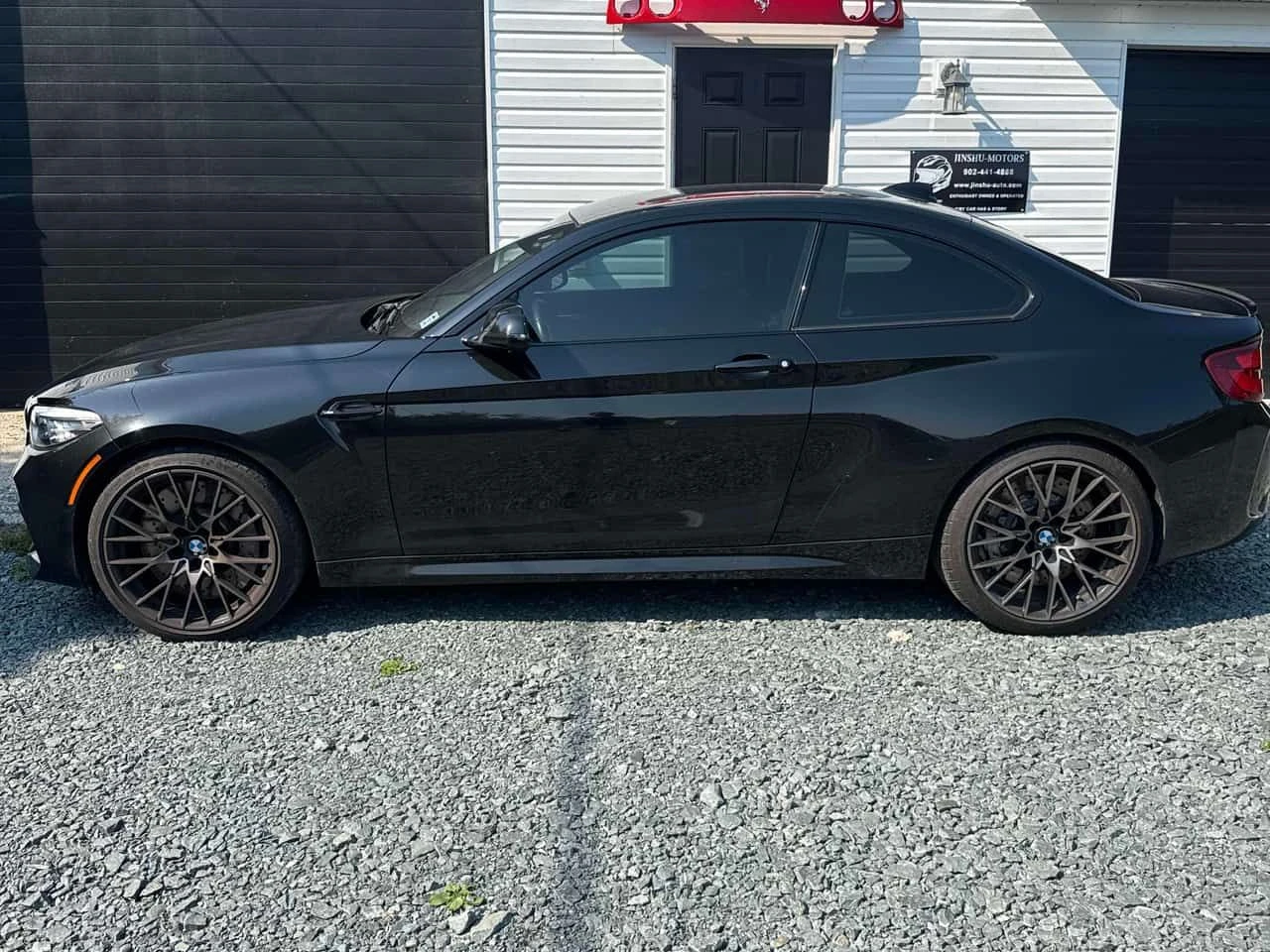 BMW M2 * Competition * АВТОКРЕДИТ БЕЗ ПЪРВОНАЧАЛНА ВНОСКА, снимка 2 - Автомобили и джипове - 55569097