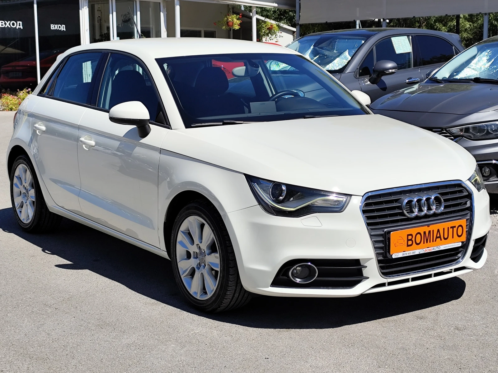 Audi A1 SPORTBACK* 1.6TDi* LED* ABТОМАТИК* , снимка 3 - Автомобили и джипове - 55724790