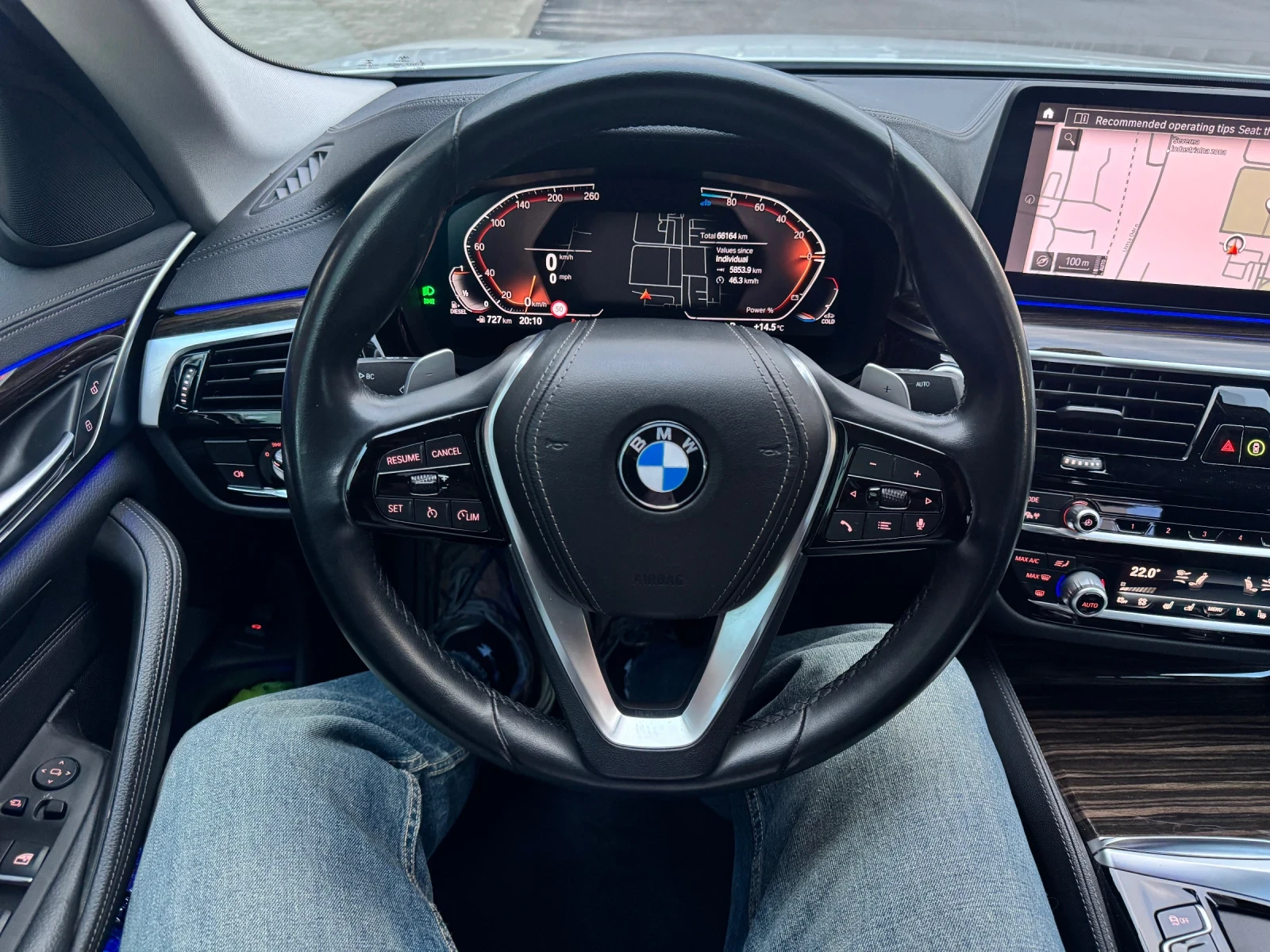 BMW 520 xDrive Luxury Line 66хил.км, снимка 11 - Автомобили и джипове - 55843432