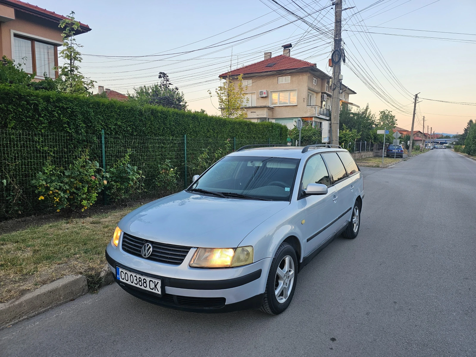 VW Passat 1.9TDI-Гаражен-Климатр