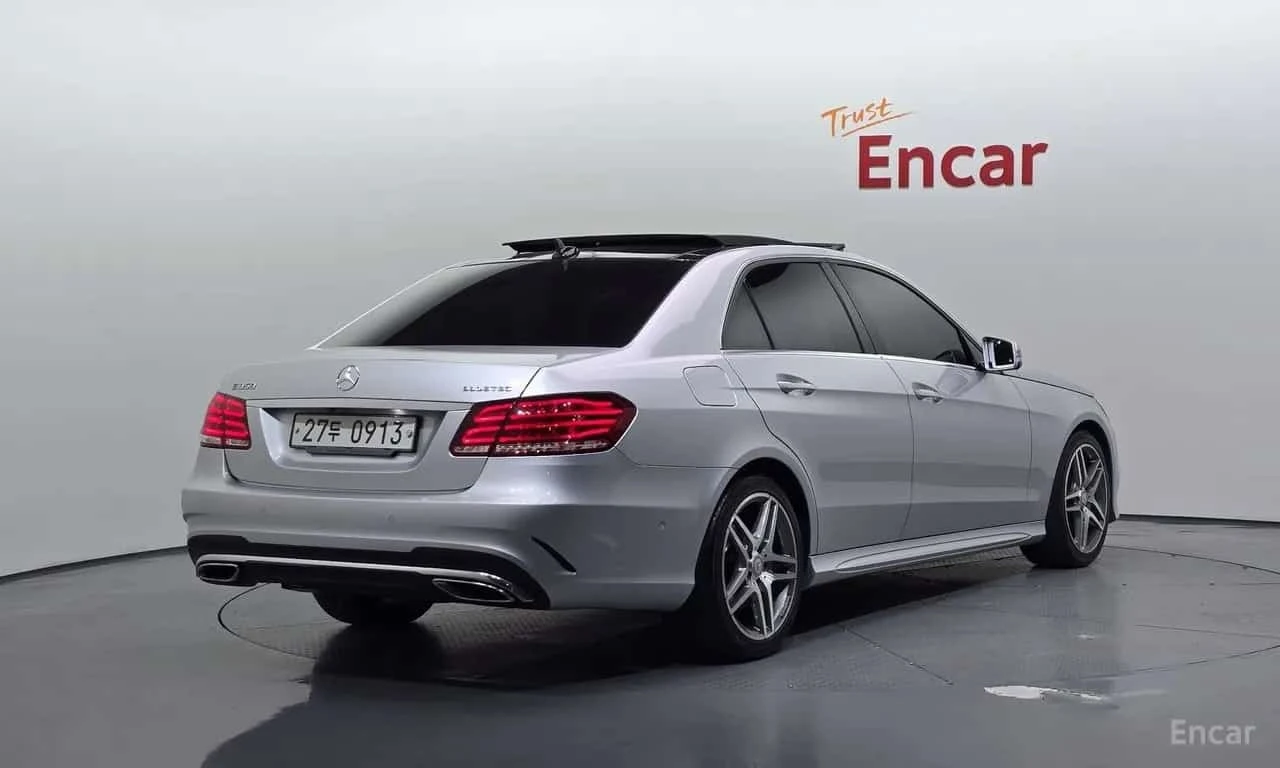 Mercedes-Benz E 350  BlueTec 4MATIC * AMG * 360 * 64� �� *  | Mobile.bg � ����������� 2
