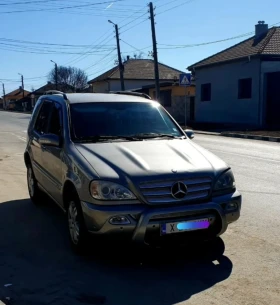  Mercedes-Benz ML 270