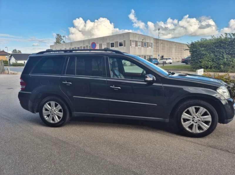 Mercedes-Benz GL 320 OffRoad* 3xTV* Перфектна, снимка 6 - Автомобили и джипове - 52630833