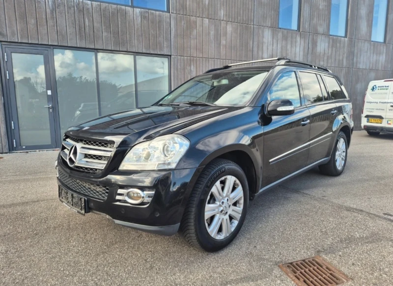 Mercedes-Benz GL 320 OffRoad* 3xTV* Перфектна, снимка 2 - Автомобили и джипове - 52630833