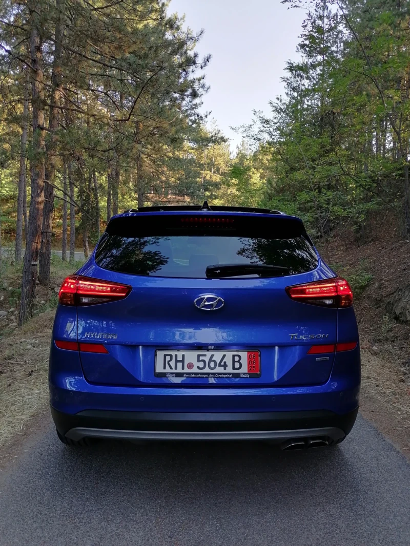 Hyundai Tucson Premium* Панорама* Обдухване* 4WD* Сервизна Истори, снимка 9 - Автомобили и джипове - 53133895