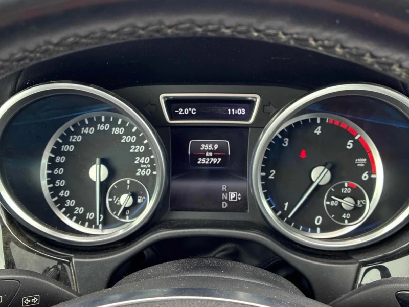 Mercedes-Benz GL * 350 BlueTEC * CARFAX * ЦЕНА ДО БГ, снимка 8 - Автомобили и джипове - 53156844