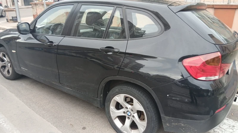 BMW X1 2010г X-Drive, снимка 7 - Автомобили и джипове - 53341611
