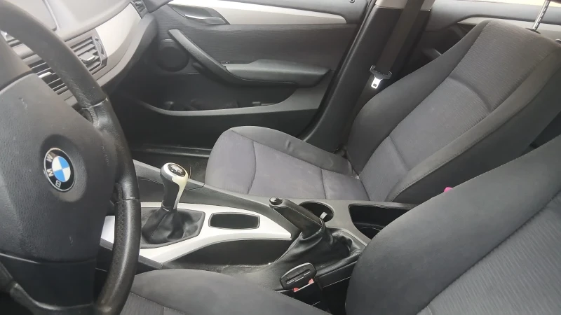 BMW X1 2010г X-Drive, снимка 9 - Автомобили и джипове - 53341611