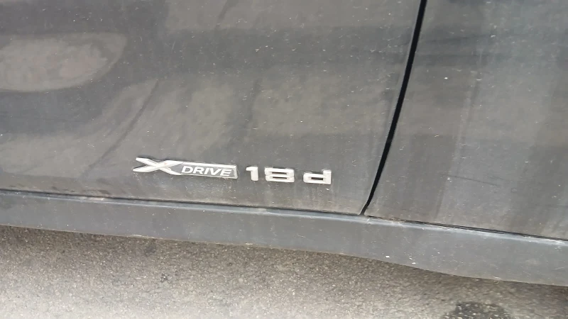 BMW X1 2010г X-Drive, снимка 13 - Автомобили и джипове - 53341611