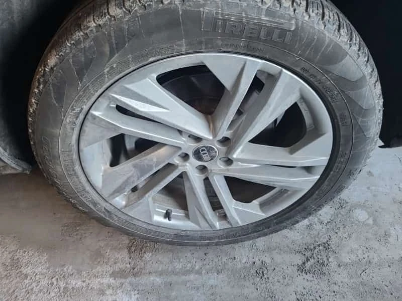 Audi Q7 * KOMFORT * CARFAX * ДВА КЛЮЧА * 7 МЕСТА, снимка 15 - Автомобили и джипове - 53606017