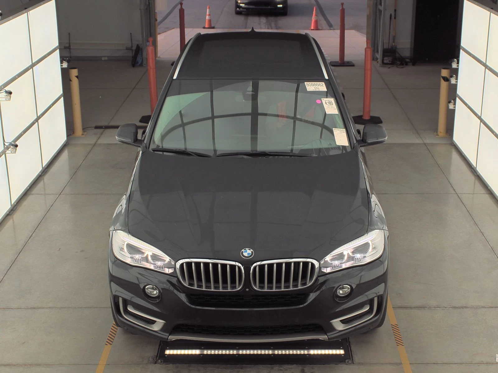 BMW X5 ВАКУУМ/HEAD-UP DISPLAY/KAMEPA/KEYLESS/ПОДГРЕВ/ОБДУ - изображение 2